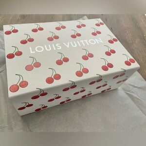 Louis Vuitton Takashi Murakami Cherry Box